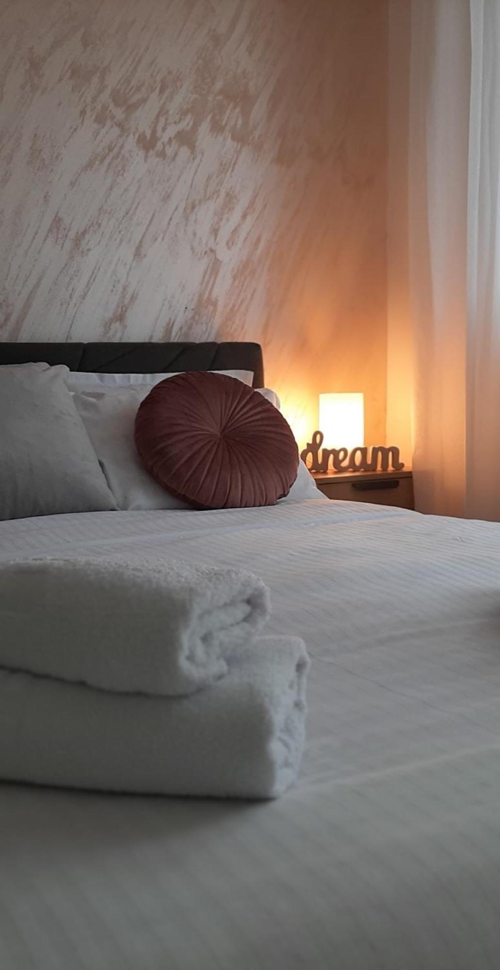 Apartman Kristal Sremska Mitrovica Exterior foto